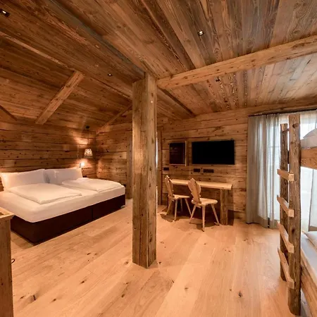 Rifugio Salei Gæstehus