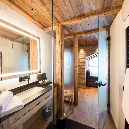 Rifugio Salei 4* Canazei